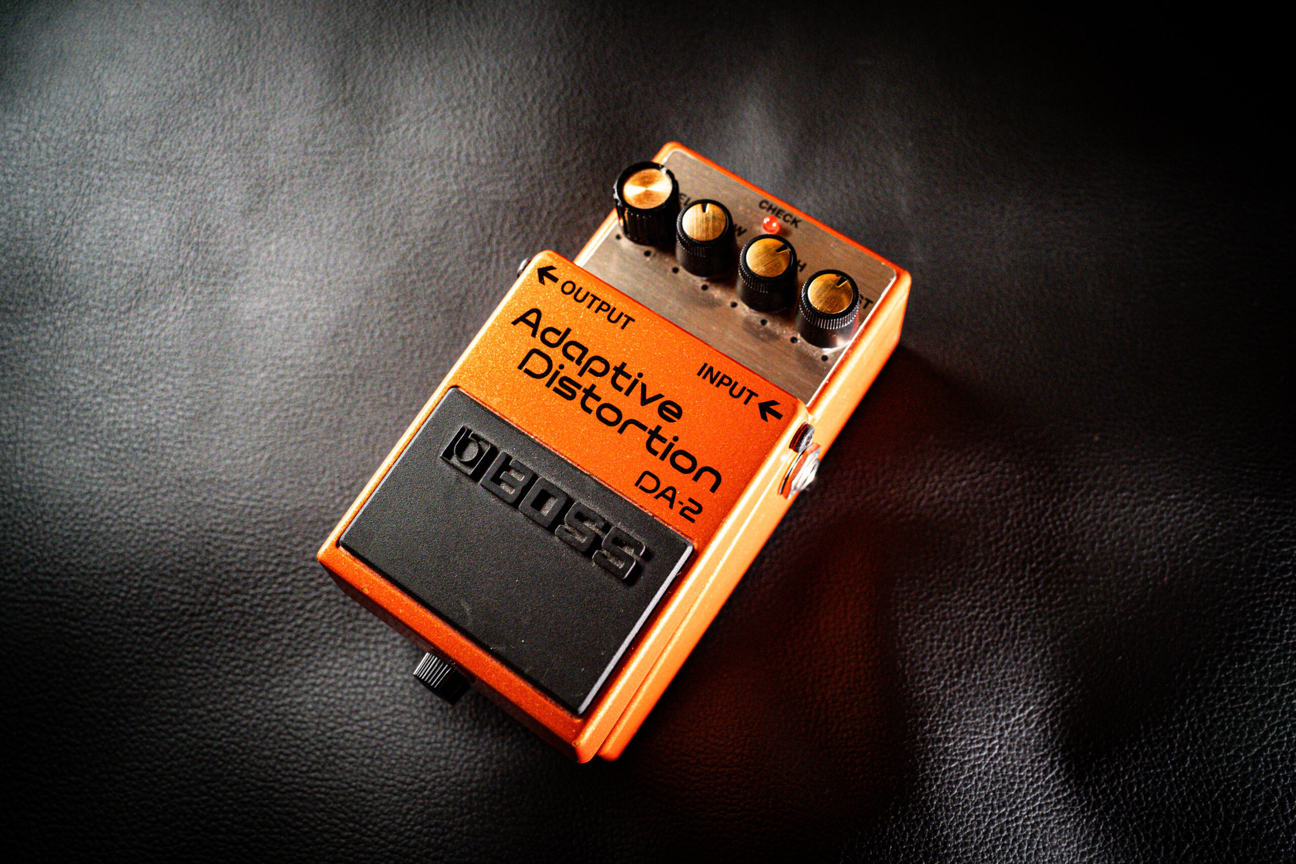 Adaptive Distortion DA-2/BOSS | NERDY STOMP LIBRARY